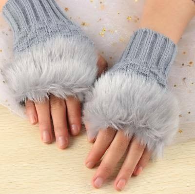 Fancy winter women gloves