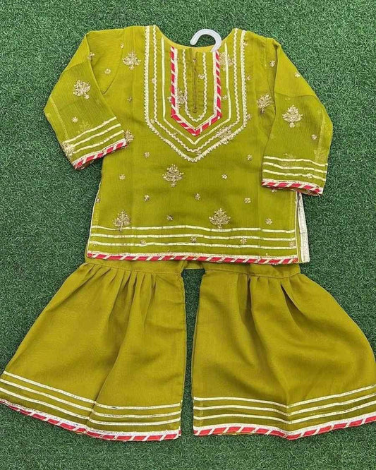 Baby girl wedding dress